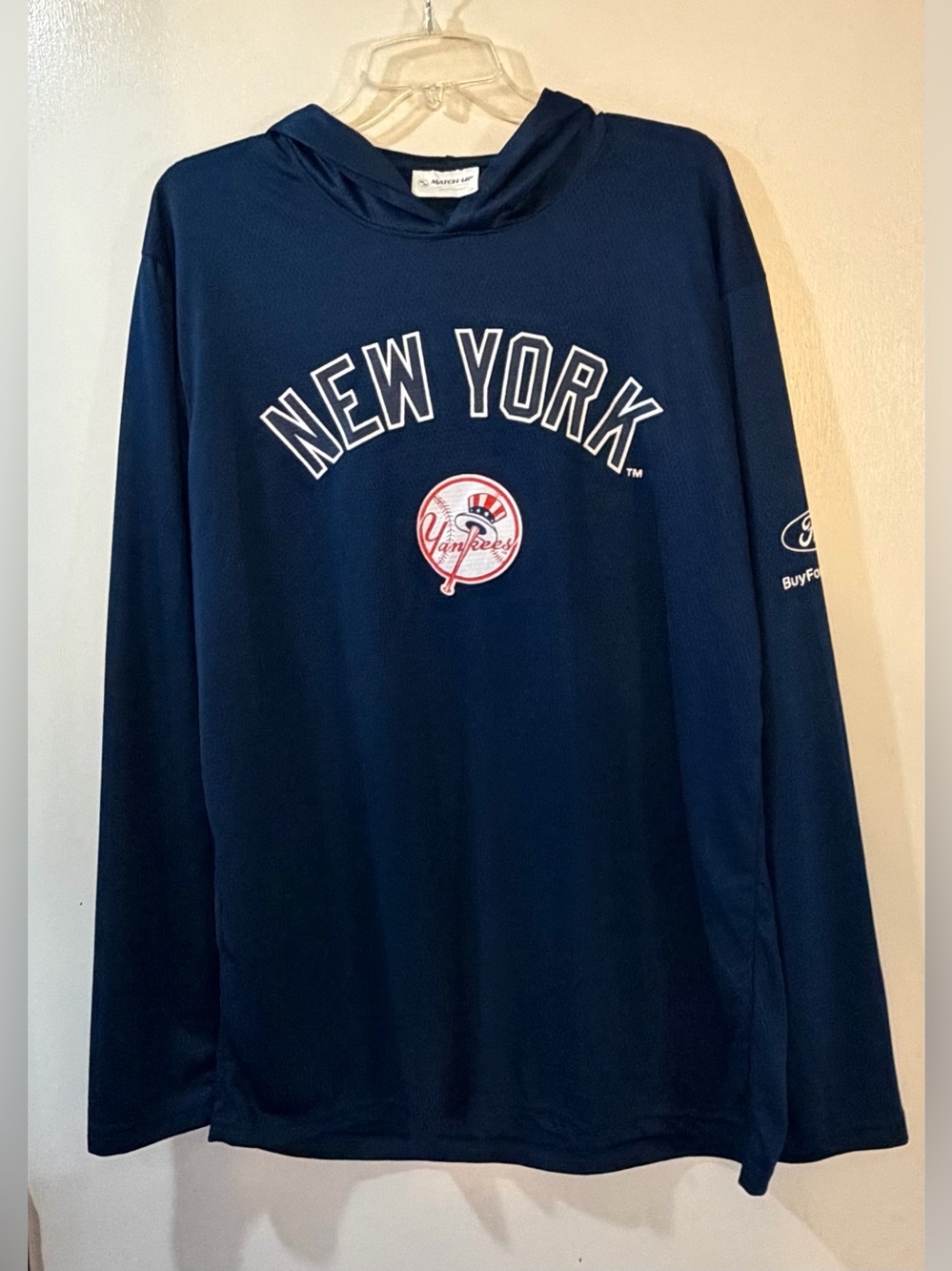 New York Yankees 4/22/2022 SGA Pullover Lightweight Athletic Top Men’s Sz XL